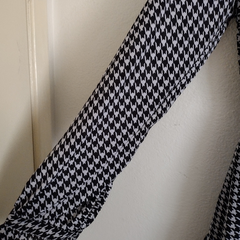 Nanette Lepore NWT black white houndstooth print tiered dress size 12 - Picture 7 of 13